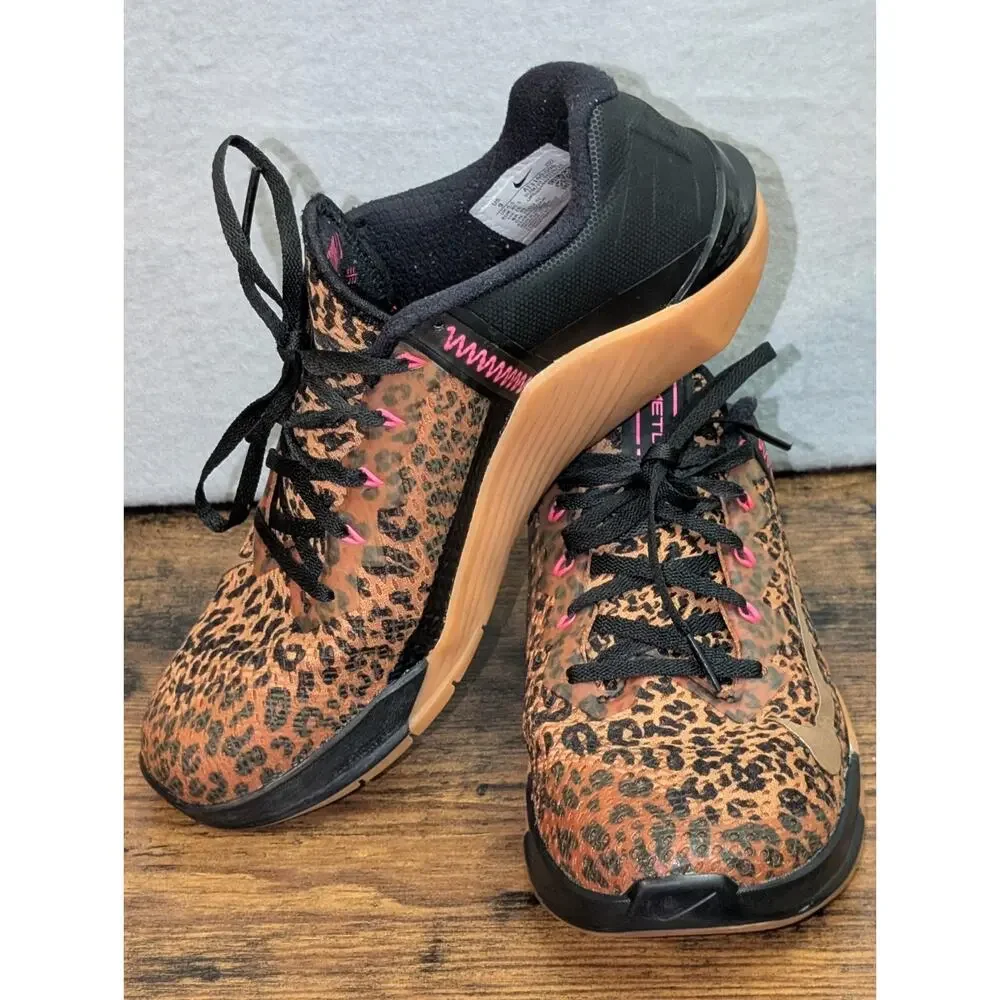 NIKE METCON Women's 9 LEOPARD CHEETAH TRAINER SNEAKER SHOE AT3160-096